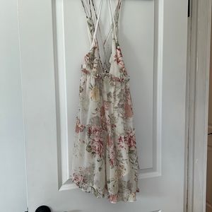 Beautiful Baby doll dress size L worn once for my baby shower